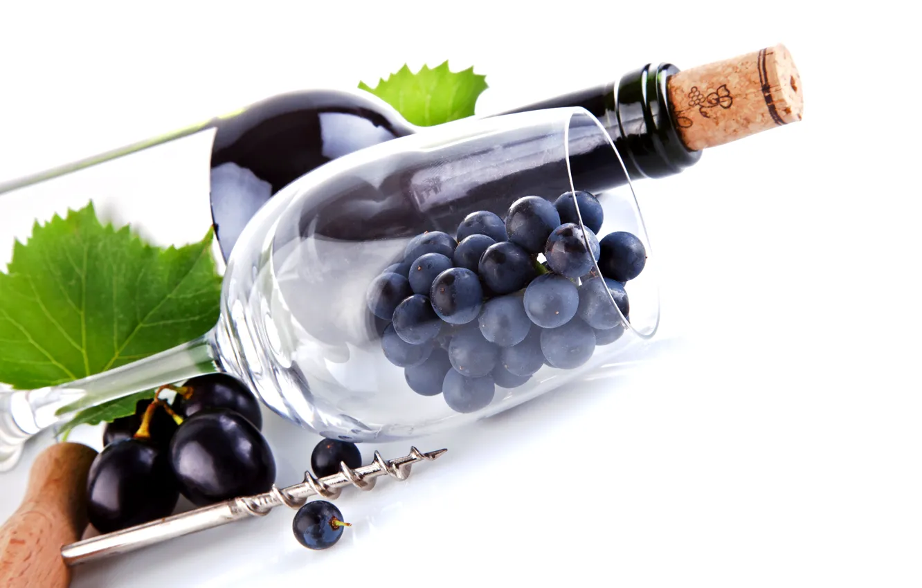 Фото обои листья, макро, вино, бокал, бутылка, виноград, пробка, штопор