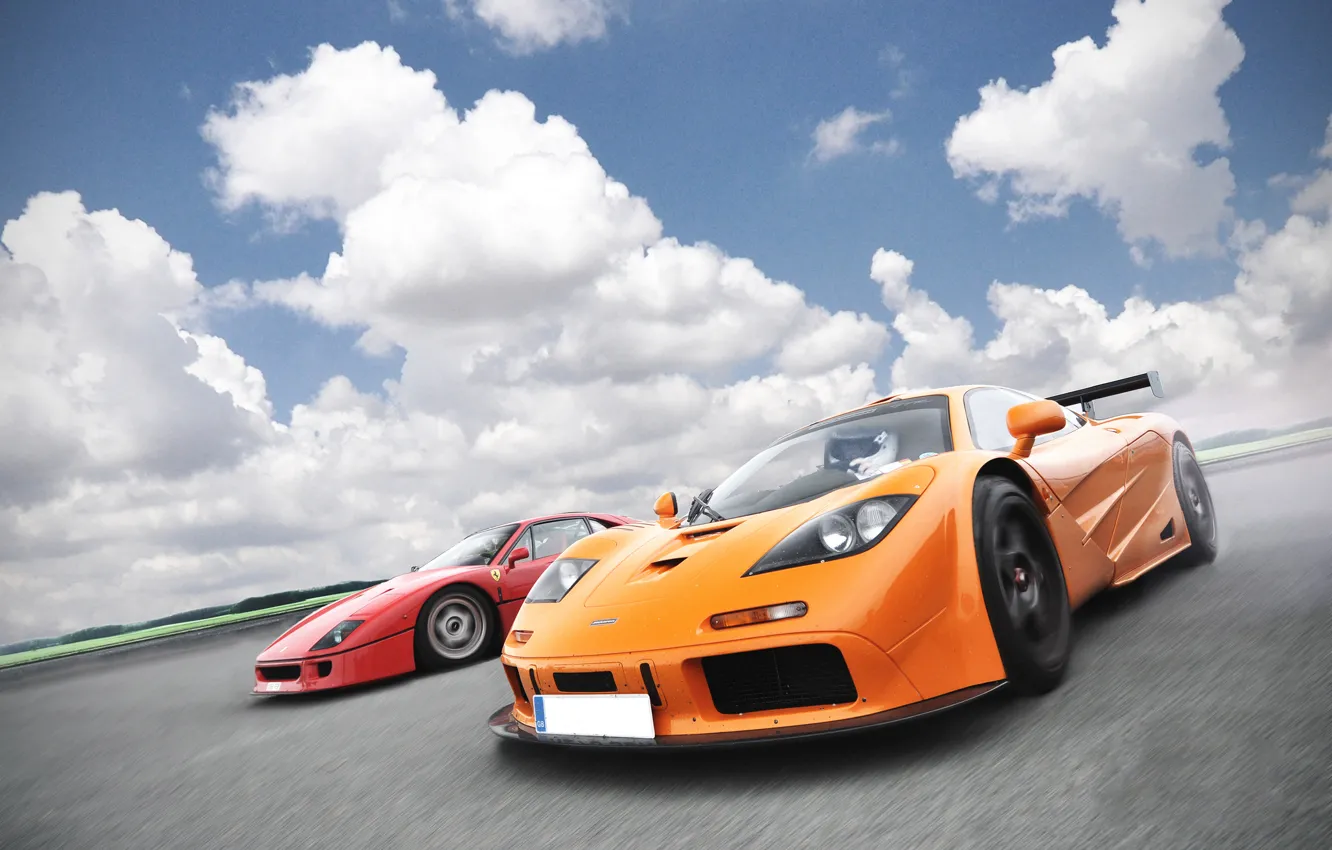 Фото обои оранжевый, красный, McLaren, red, ferrari, феррари, gtr, суперкары