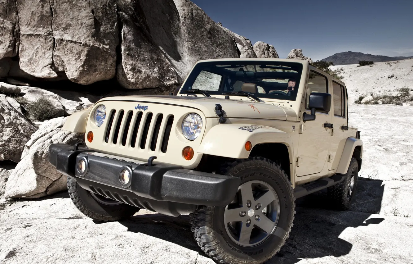 Фото обои скалы, пустыня, джип, jeep, wrangler, unlimited, mojave, рэнглер