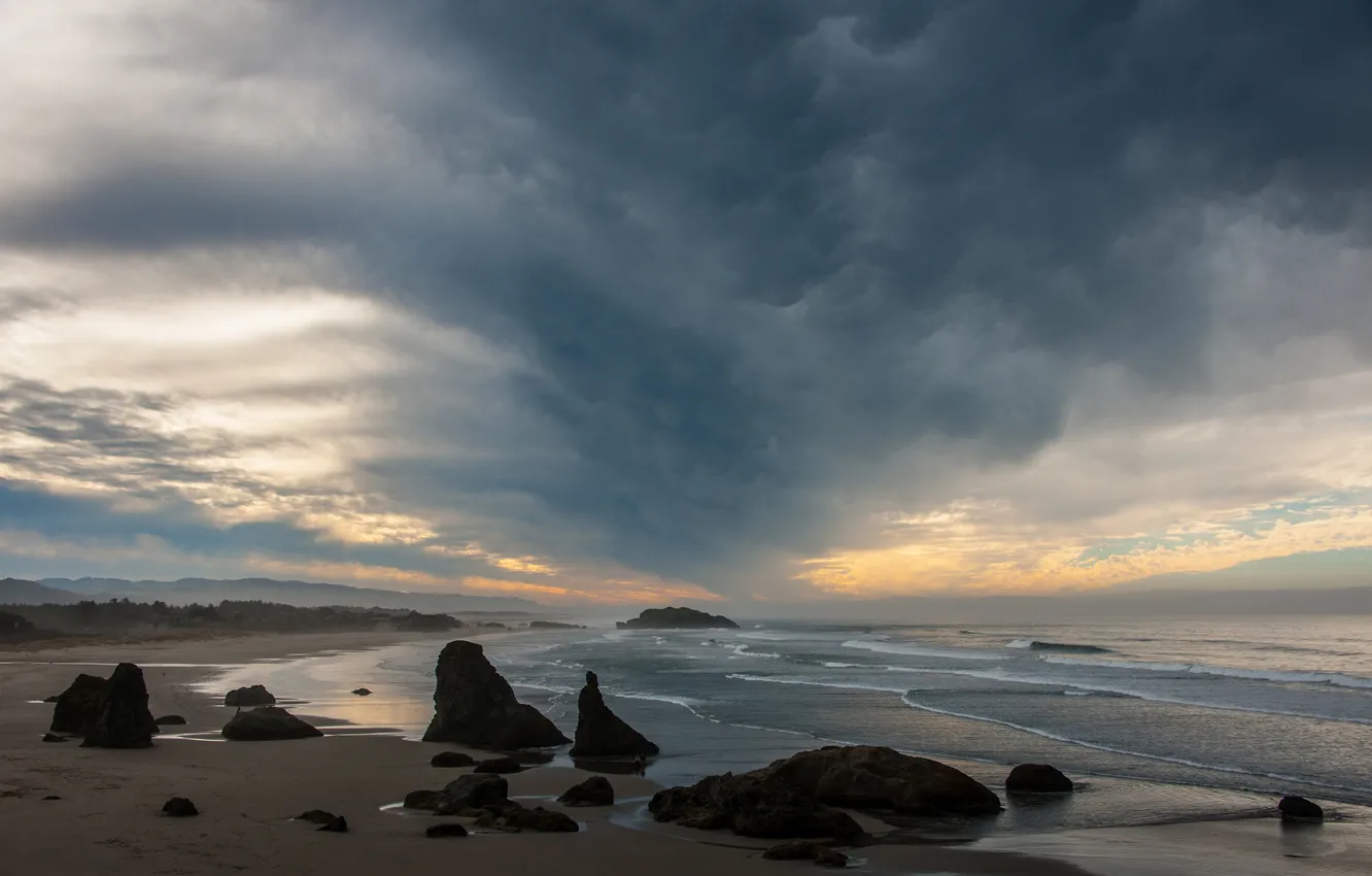 Фото обои волны, пляж, облака, восход, скалы, Орегон, waves, beach