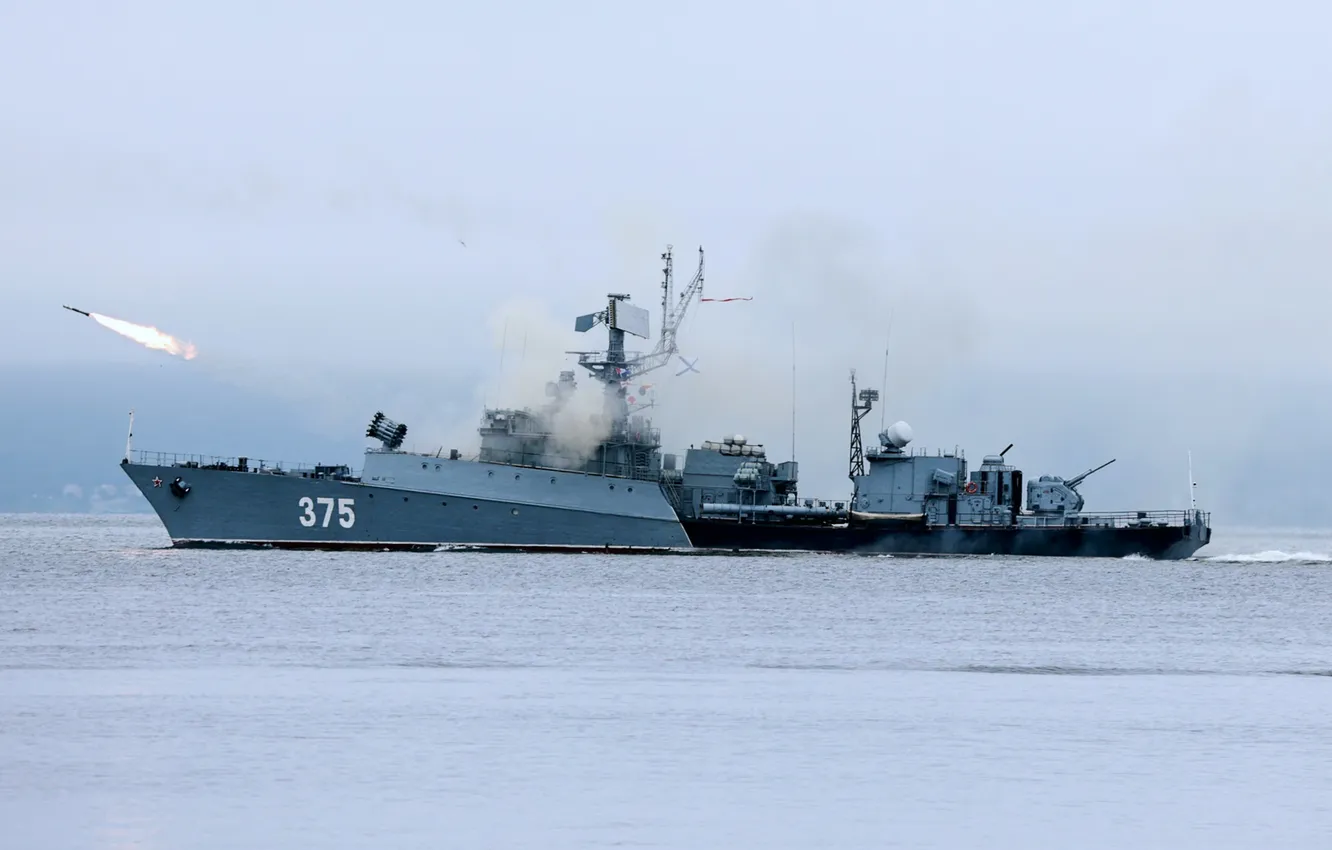 Фото обои малый противолодочный корабль, проект 1124м, МПК-82
