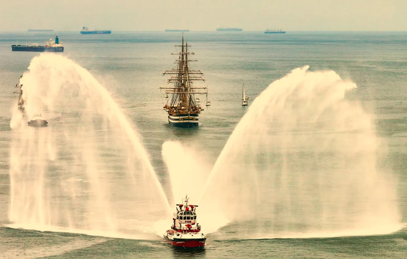 Фото обои пейзаж, встреча, парусник, Amerigo Vespucci