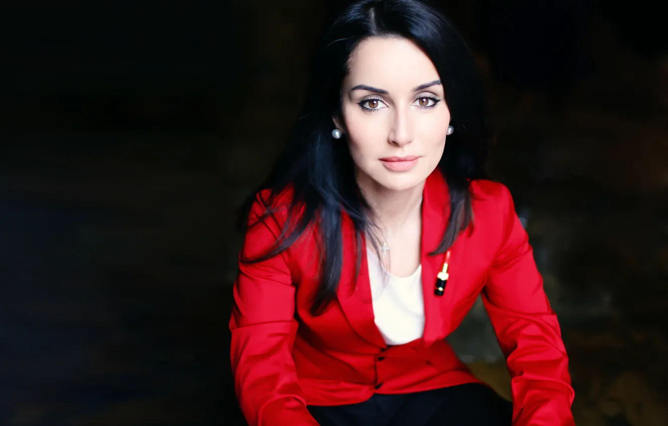 Фото обои Красный, Костюм, Глаза, Тина Канделаки, Tina Kandelaki