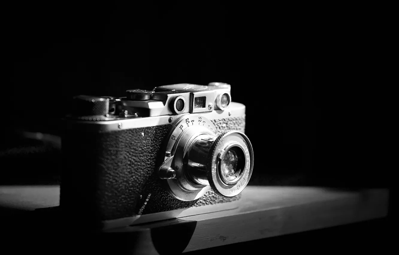 Фото обои ретро, СССР, ФЭД, фотокамера, фотоаппараты, чернобелое, фотограф Александр Мясников, старый фотоаппарат