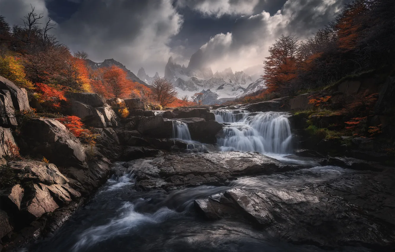 Фото обои облака, горы, река, каскад, Rio de la Cascada, Политова Анна, живописный пейзаж