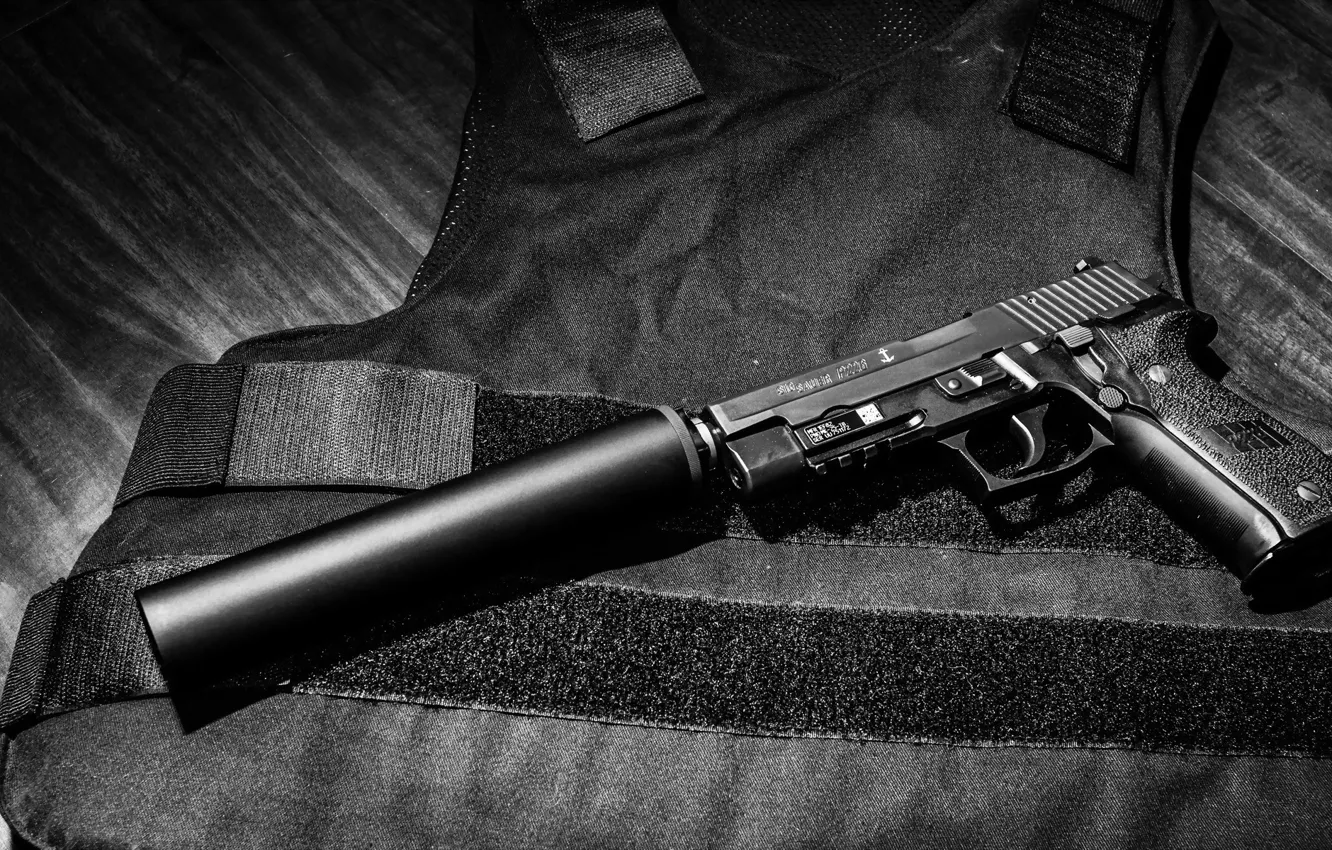 Фото обои пистолет, глушитель, Sig Sauer, P226