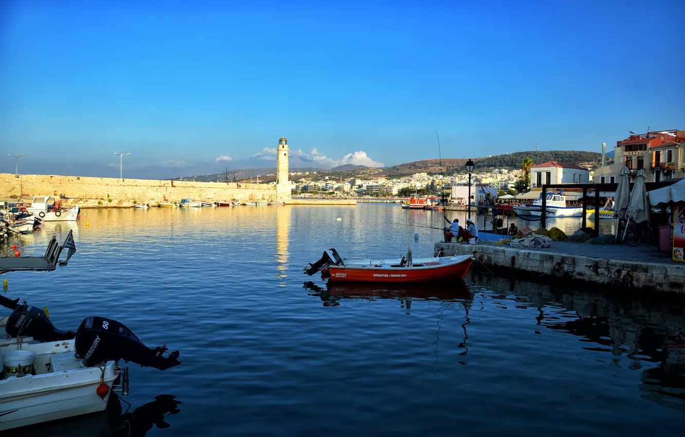 Фото обои море, рыбалка, маяк, лодки, Греция, Ретимно, Крит