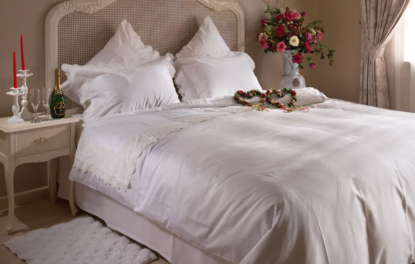 Фото обои цветы, кровать, сердца, постель, шампанское, спальня