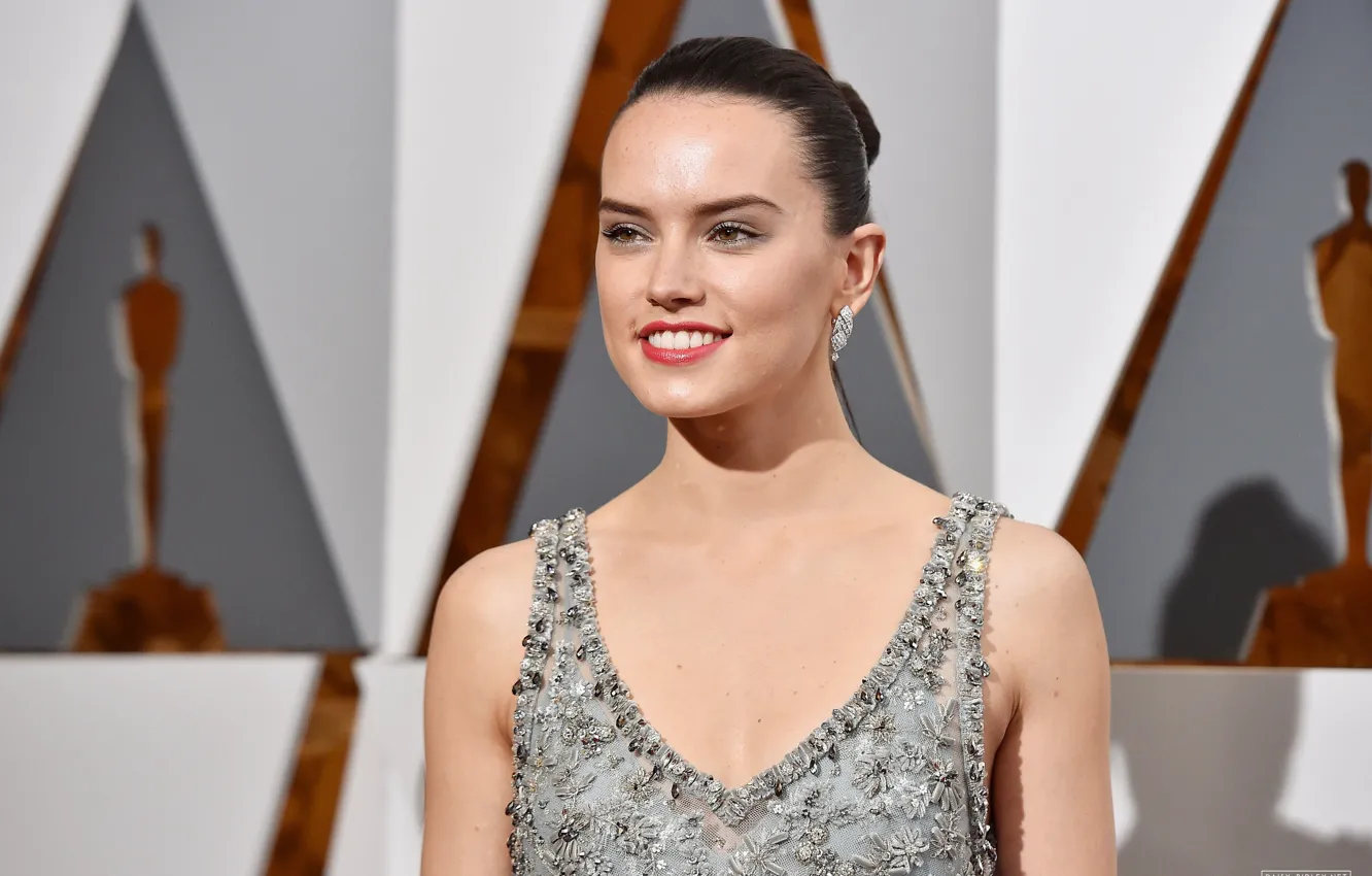 Обои взгляд, поза, макияж, актриса, прическа, hair, Daisy Ridley, Дэйзи ...