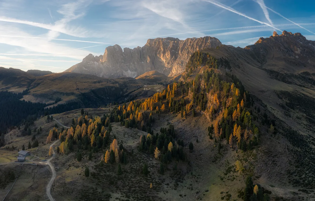 Фото обои осень, лес, горы, скалы, склоны, Альпы, домики