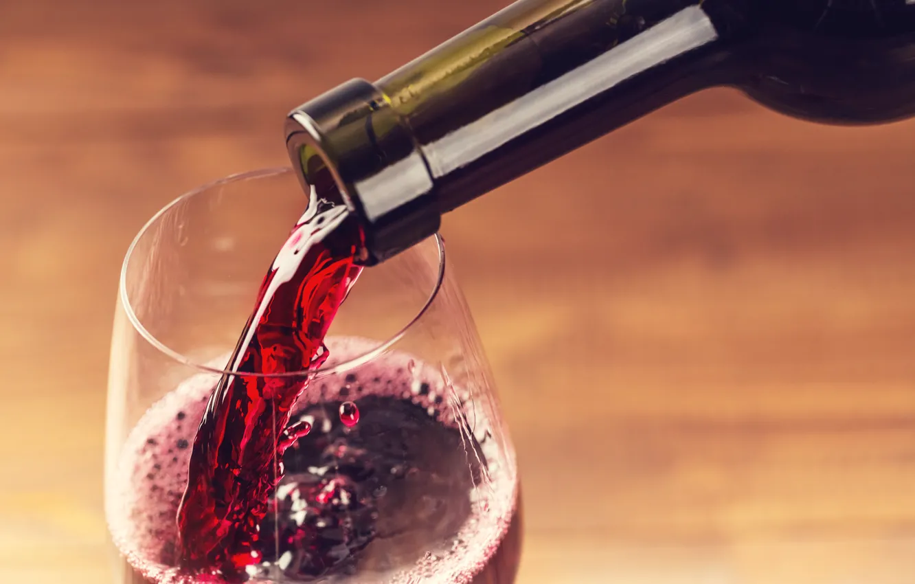 Фото обои red, glass, wine, liquid, drink, bottle