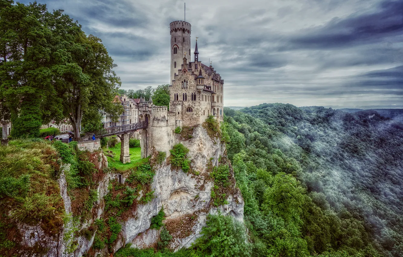 Фото обои лес, деревья, мост, скала, замок, Германия, Germany, Лихтенштайн