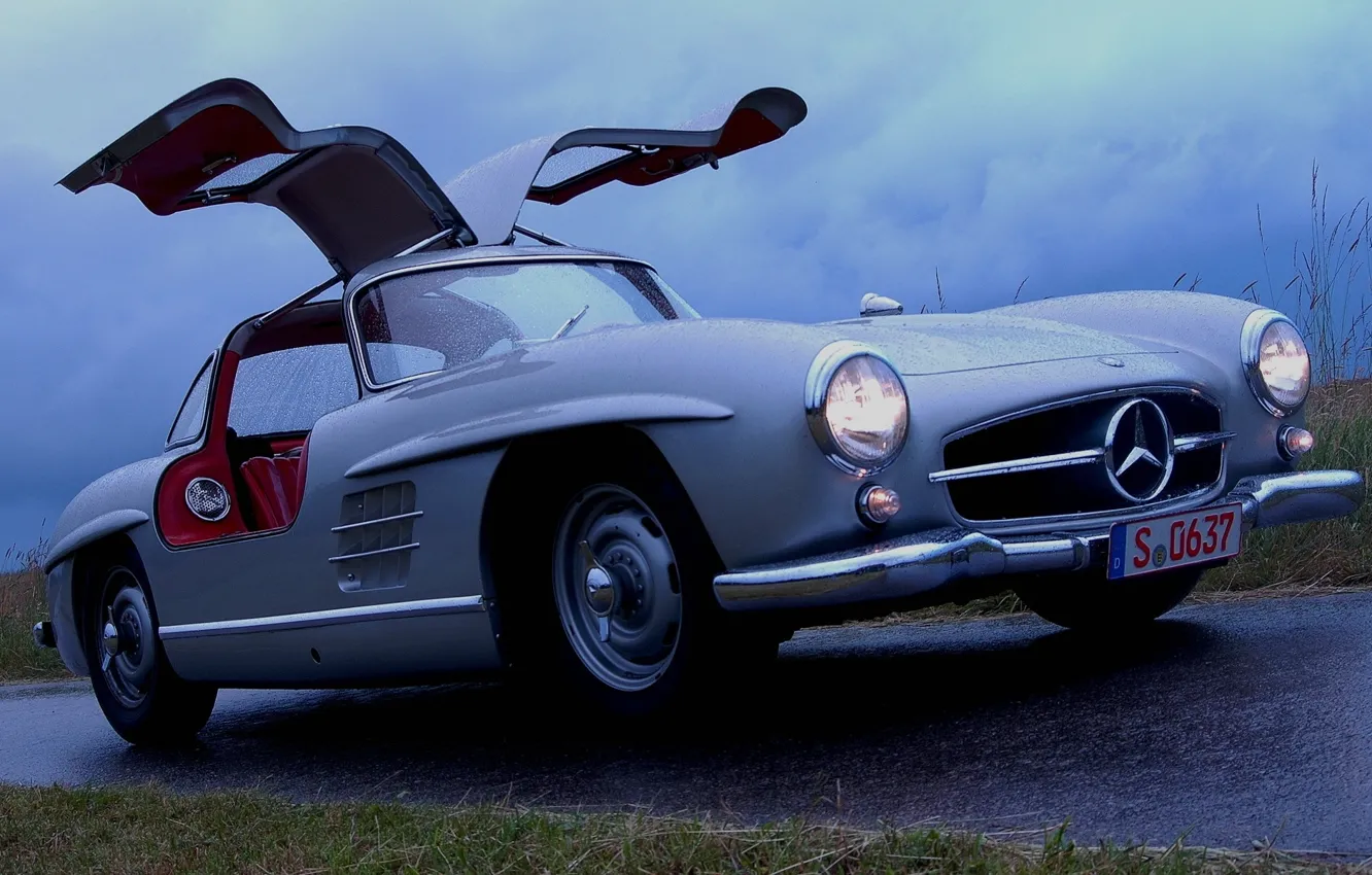 Фото обои мокрый, Mercedes-Benz, двери, мерседес, 300, крыло чайки, Gullwing