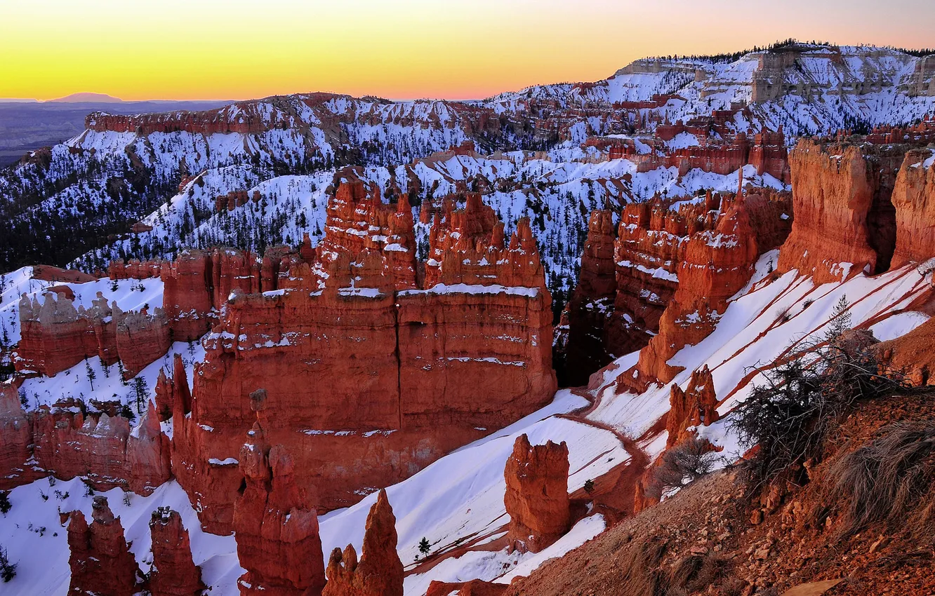 Фото обои снег, закат, скалы, каньон, Bryce canyon, Utah