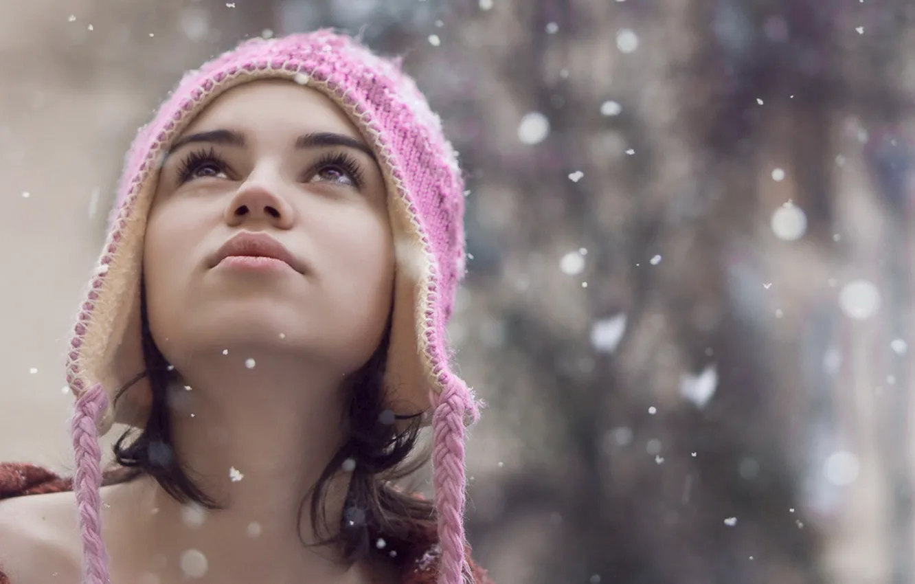 Фото обои зима, девушка, снег, снежинки, девушки, настроения, шапка, девочка