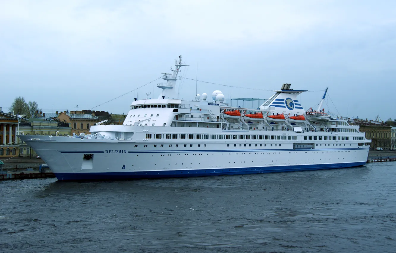 Фото обои причал, лайнер, круиз