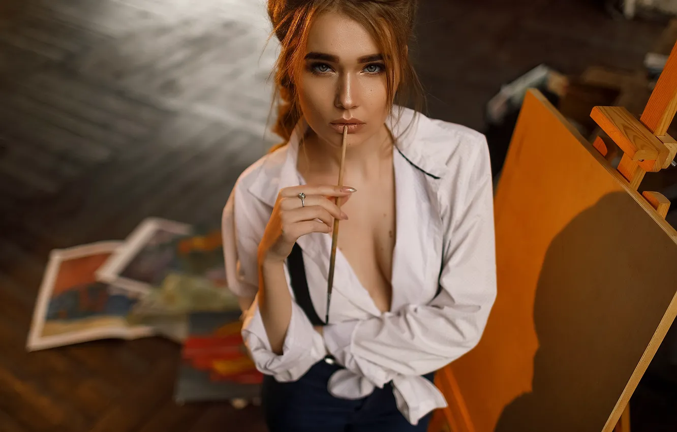 Фото обои взгляд, девушка, портрет, блузка, кисть, Виктор Ключников