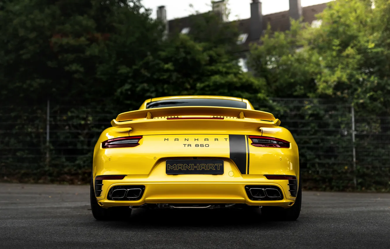 Фото обои жёлтый, купе, 911, Porsche, 991, корма, Manhart, 911 Turbo S