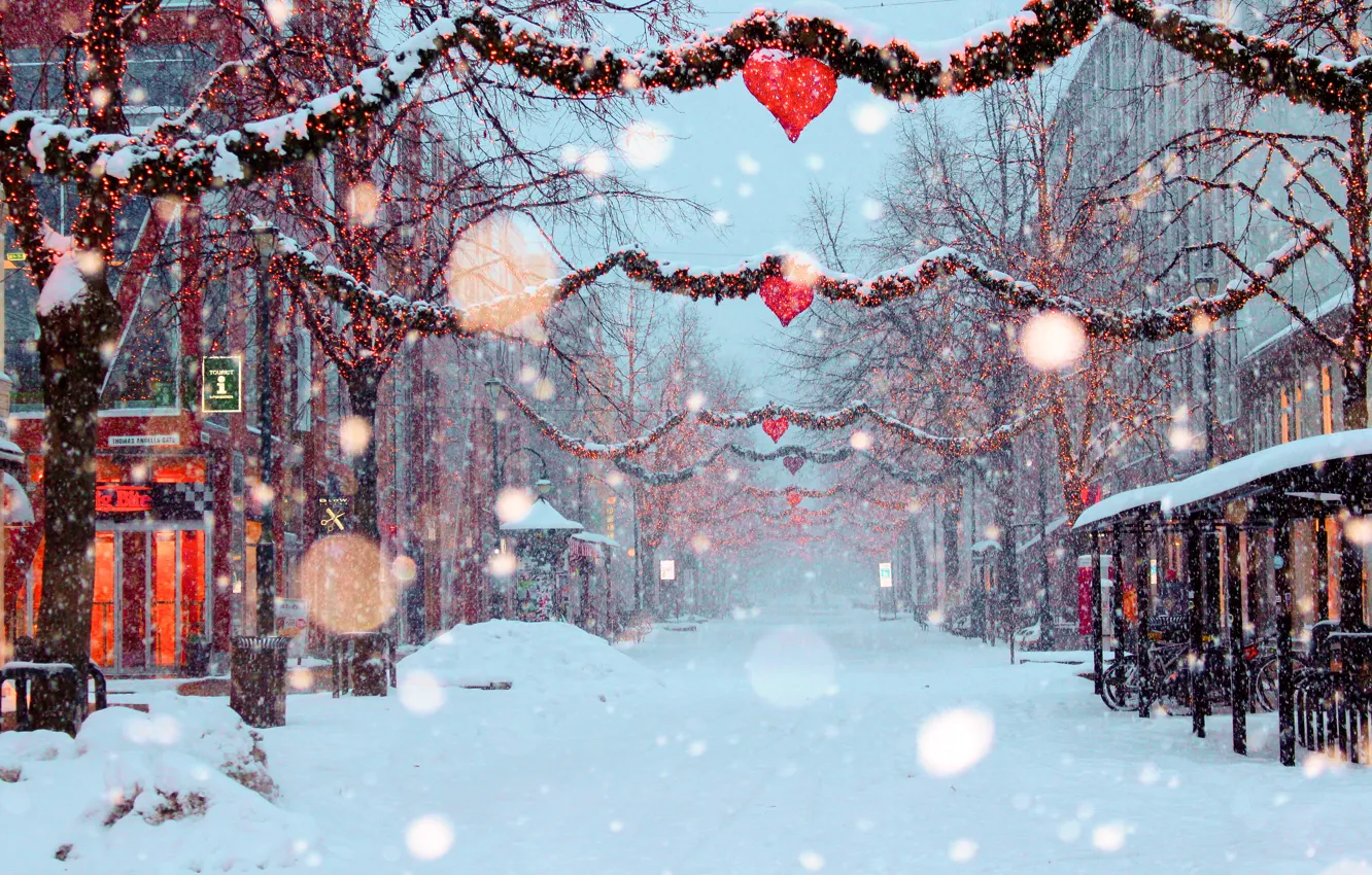 Фото обои снег, украшения, город, настроение, улица, Праздник