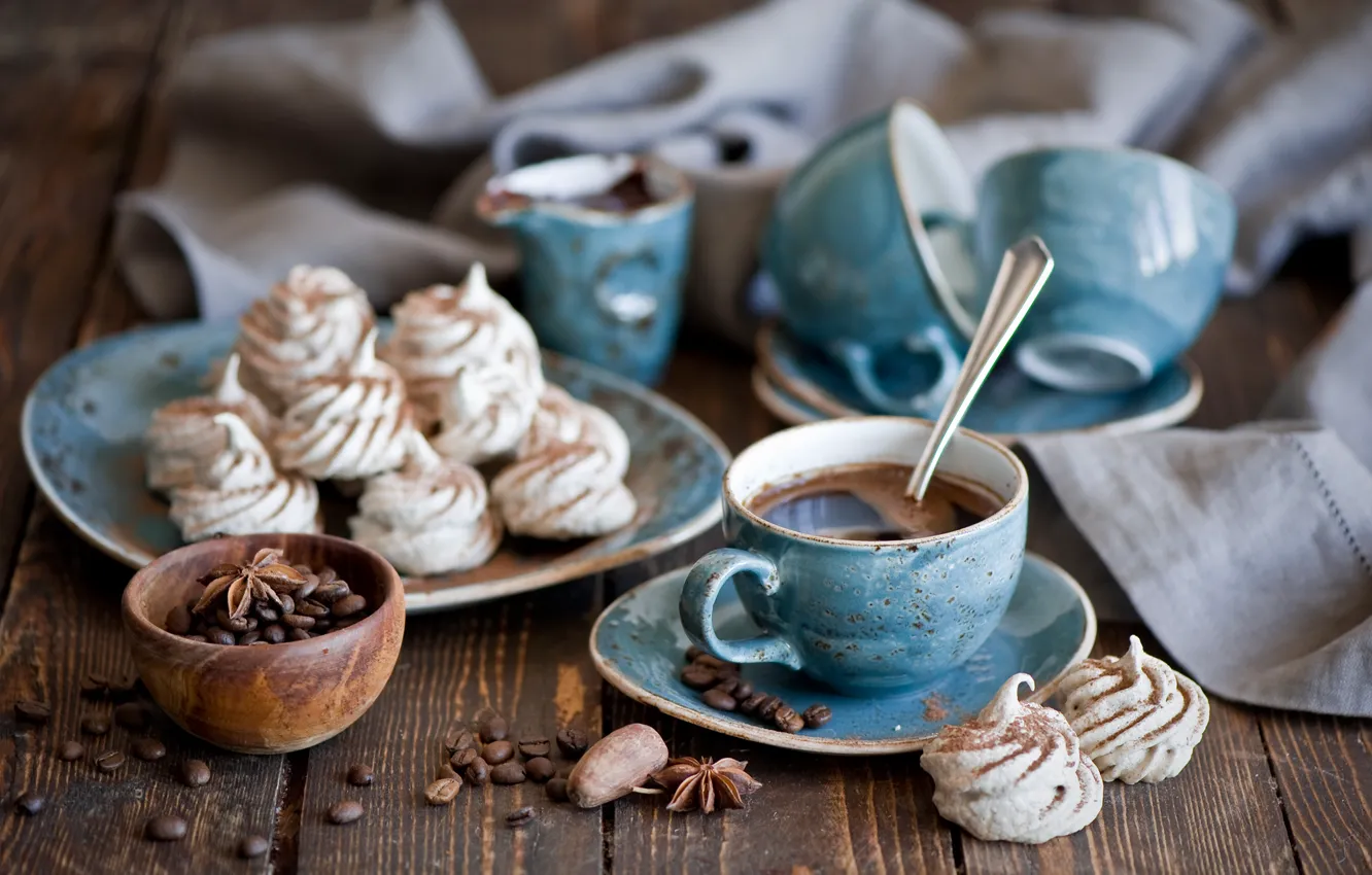 Фото обои голубой, кофе, зерна, чашки, сладости, сервиз, анис