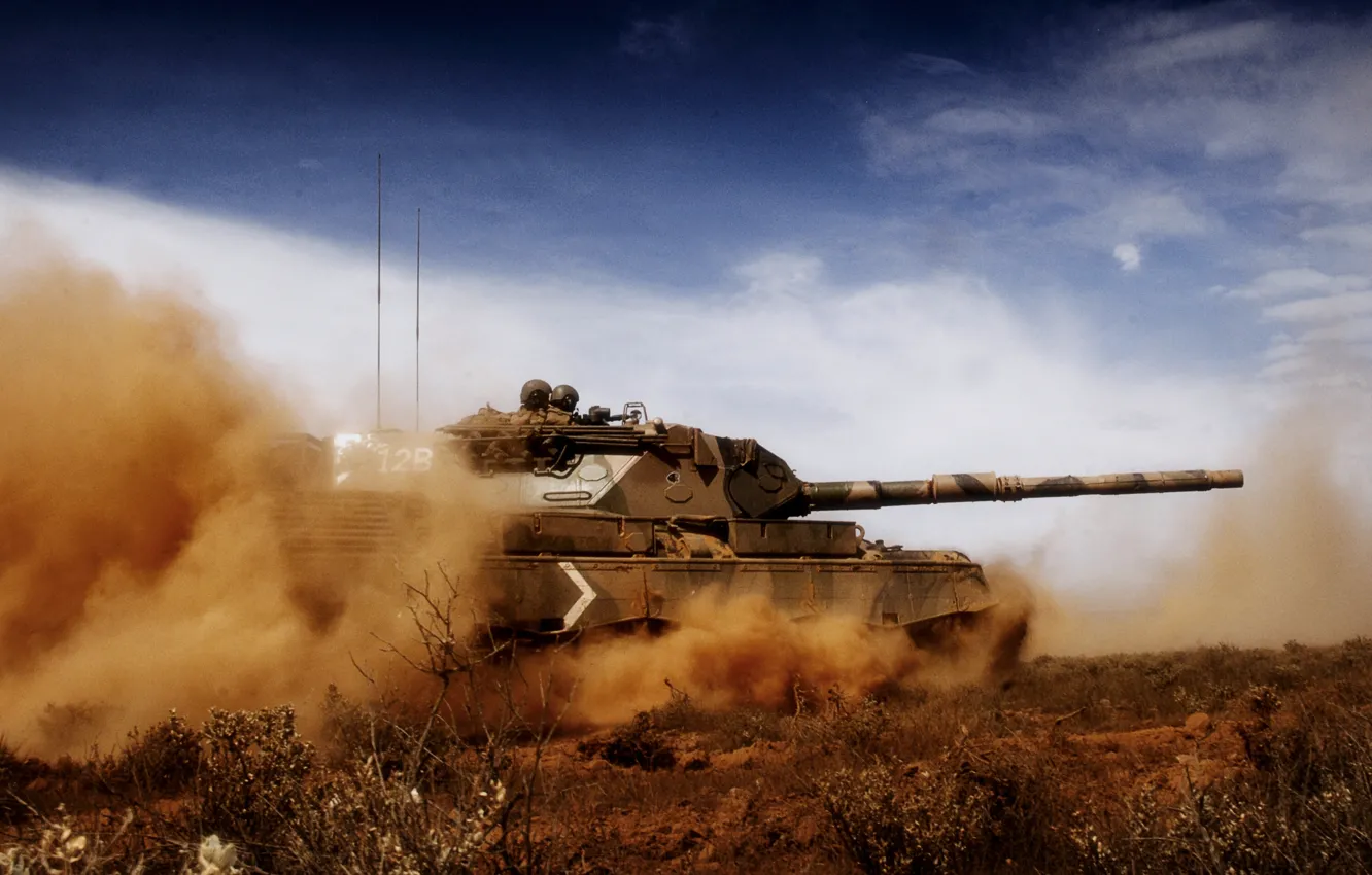 Фото обои небо, пыль, леопард, танк, Leopard