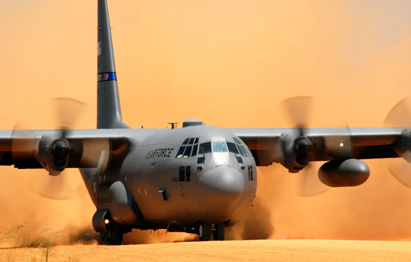 Фото обои самолет, пыль, посадка, Lockheed C-130 Hercules