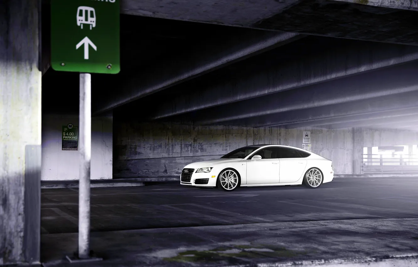 Фото обои Audi, white, wheels, side, vossen