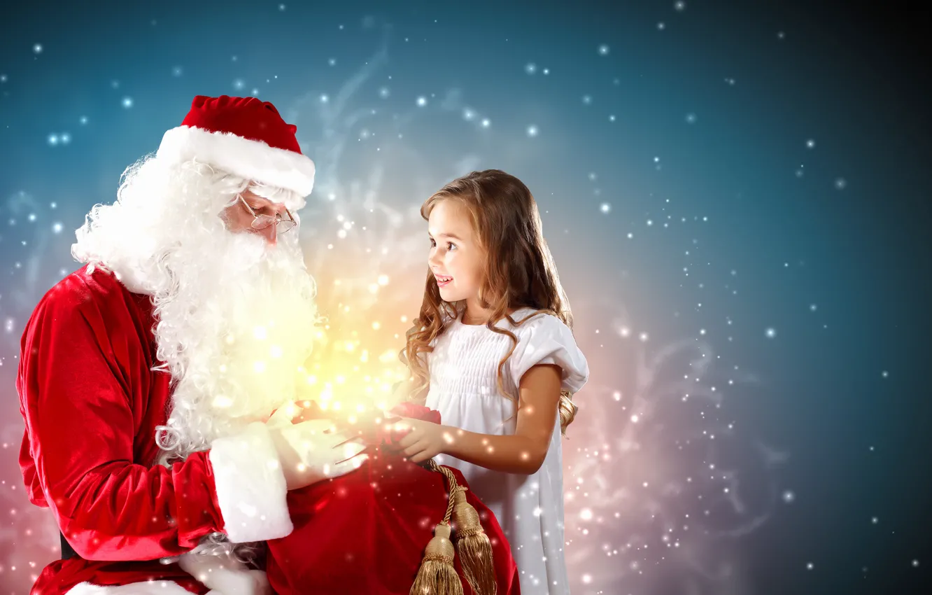 Фото обои девушка, украшения, улыбка, праздник, подарок, игрушка, Новый Год, Рождество
