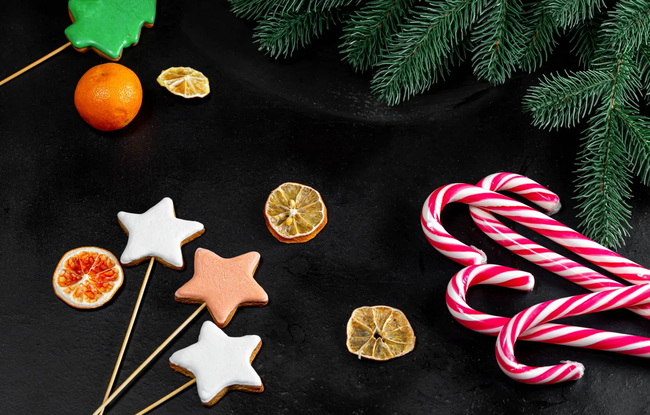 Фото обои печенье, Рождество, конфеты, Новый год, леденцы, мандарин, еловые ветки