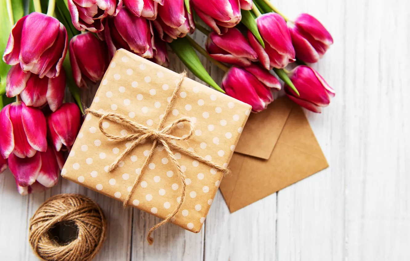 Фото обои подарок, букет, тюльпаны, конверт, Olena Rudo
