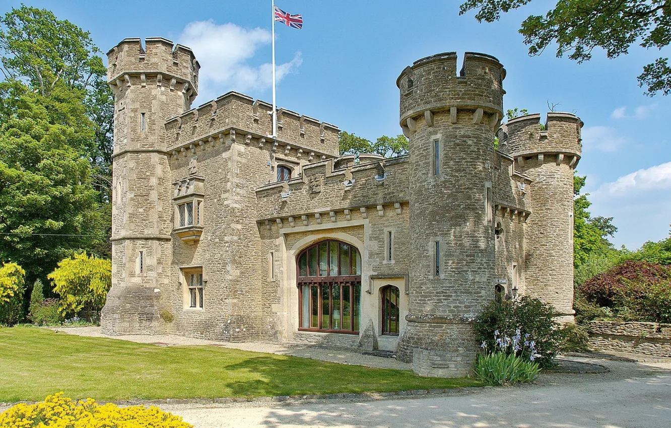 Фото обои город, Great Britain, Small Castle-Home, маленький замок-дом, Bath Lodge, Bath Lodge Castle