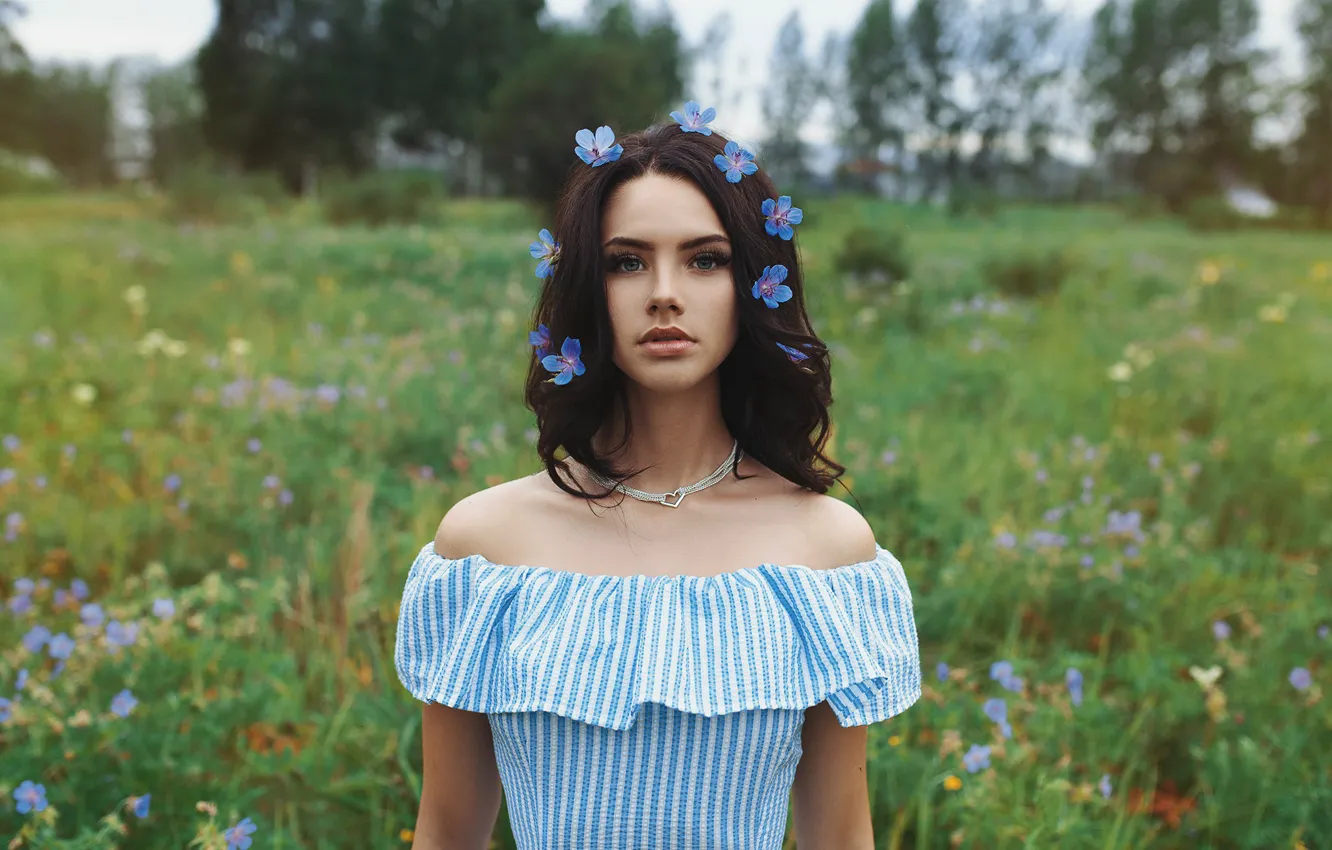 Фото обои Девушка, фигура, платье, цветочки, плечи, Semyon Semenyakov