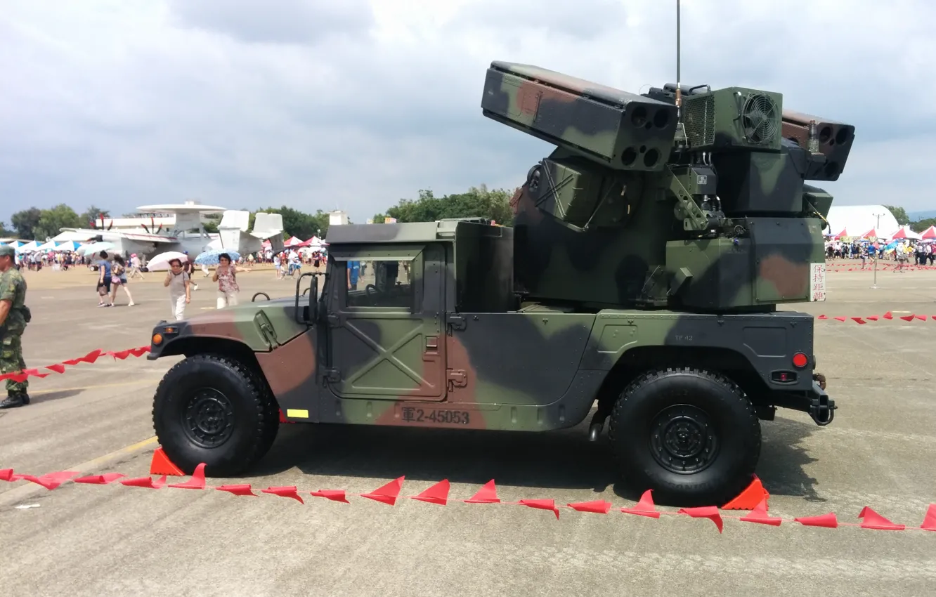 Фото обои military, army, american, US Army, missile, High Mobility Multipurpose Wheeled Vehicle, Stinger, military vehicle