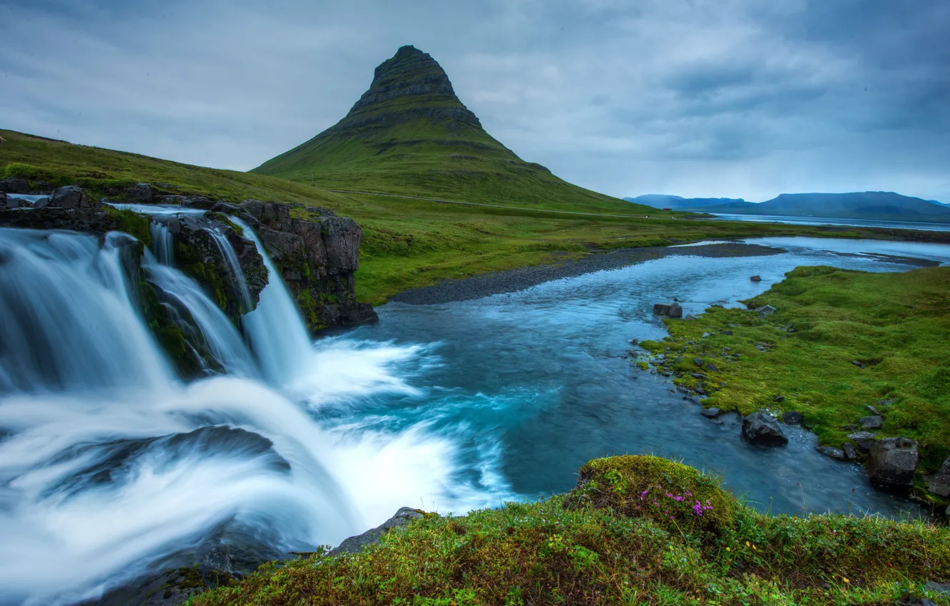Фото обои зелень, гора, водопад, Исландия, Snæfellsnes National Park