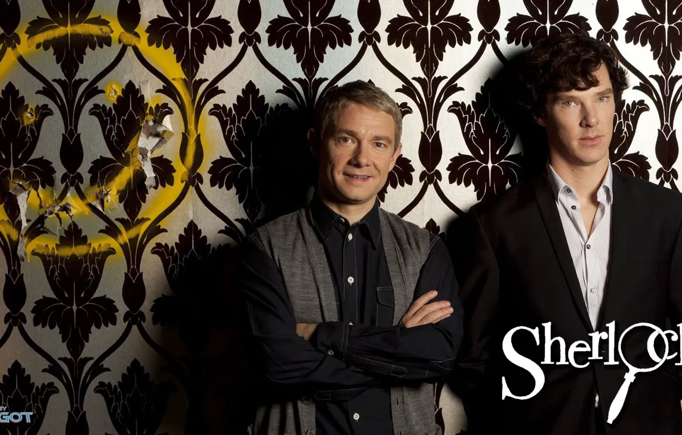 Фото обои стена, обои, Шерлок Холмс, смайлик, Мартин Фриман, Бенедикт Камбербэтч, Sherlock, Sherlock BBC