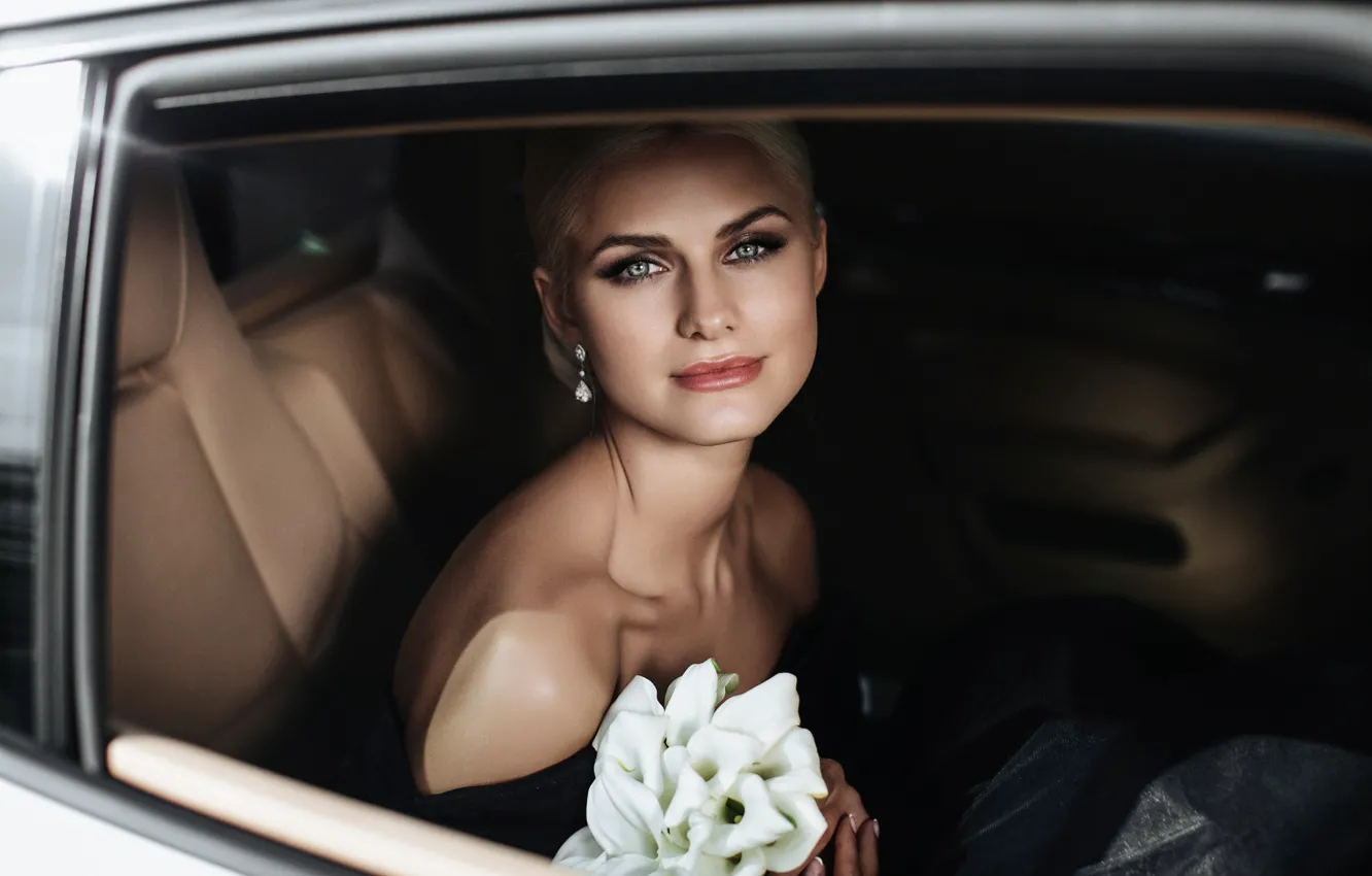 Фото обои авто, взгляд, девушка, цветы, фото, макияж, Александра Аксентьева