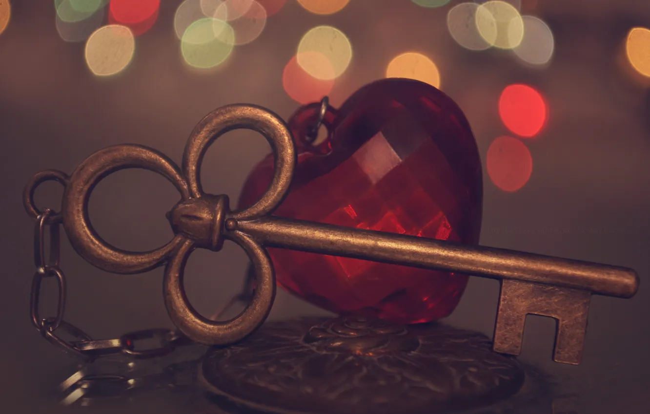 Фото обои сердце, ключ, кулон