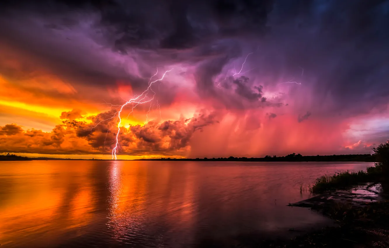 Фото обои закат, молнии, Psychadelic Lightning