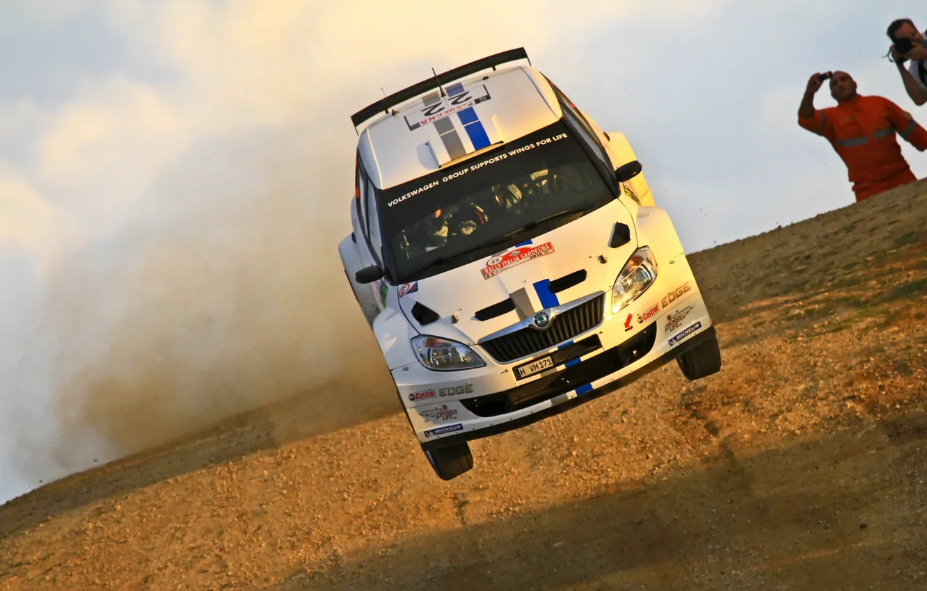 Фото обои прыжок, ралли, WRC, шкода, s 2000, Skoda Fabia