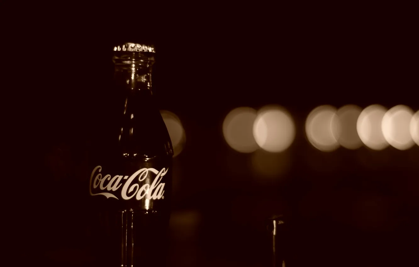 Фото обои стекло, бутылка, сепия, coca-cola