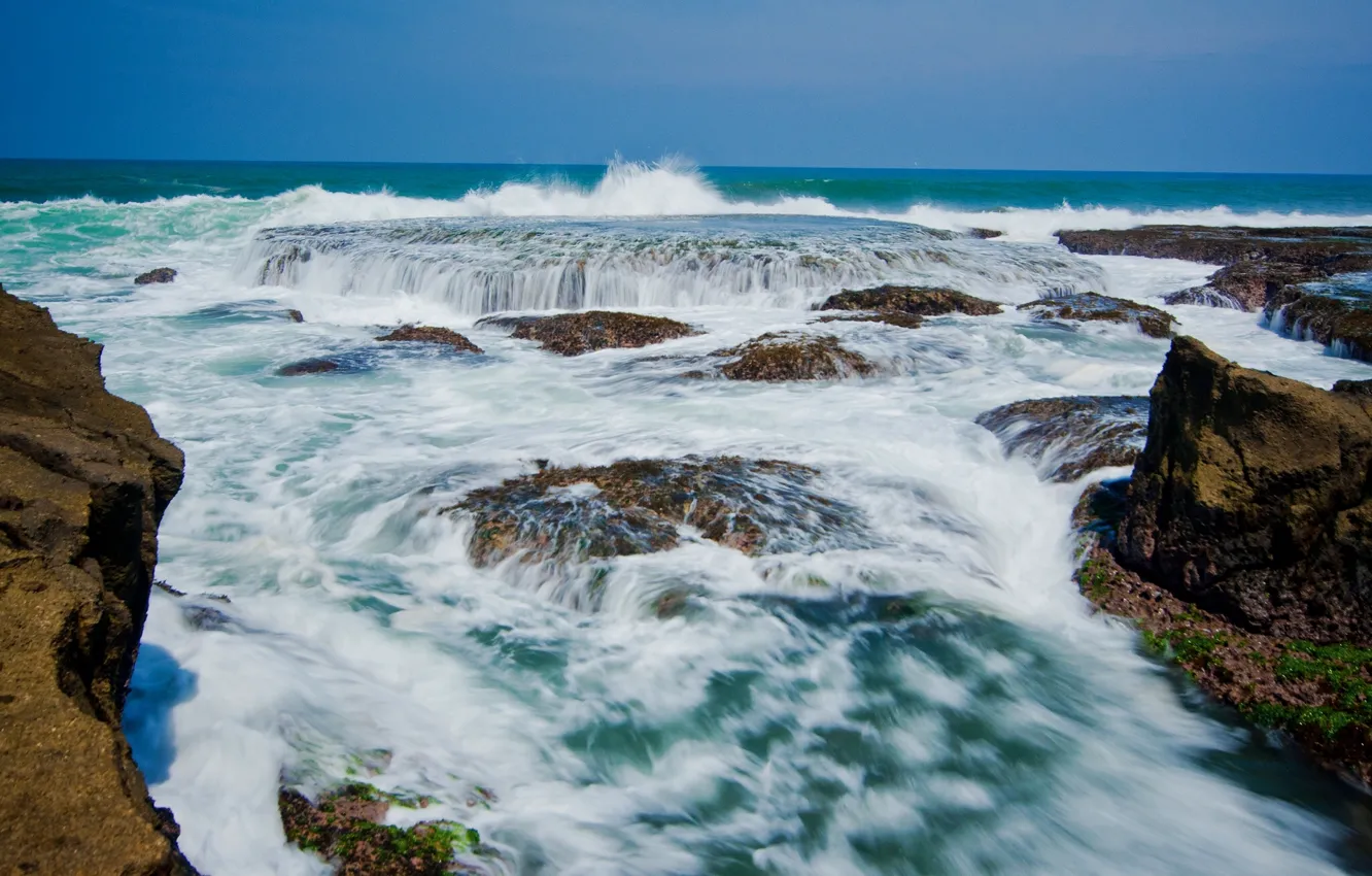 Фото обои камни, побережье, Индонезия, прибой, Индийский океан, Ява, Indonesia, Indian Ocean