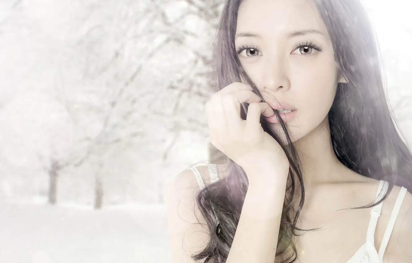 Фото обои зима, девушка, снег, волосы