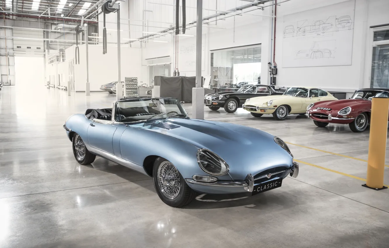 Фото обои Jaguar, concept, Ягуар, прототип, electric car, 2017, Jaguar E-type Zero, злектромобиль