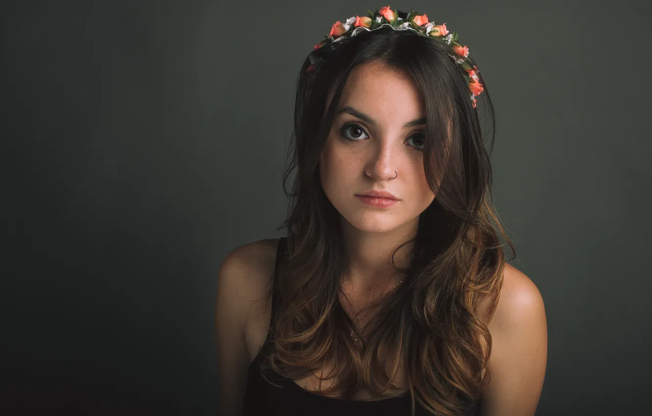 Фото обои глаза, корона, пирсинг, eyes, crown, piercing, Crown of flowers, венец из цветов