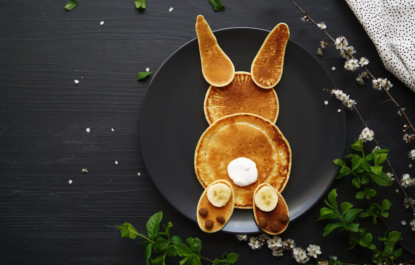 Фото обои листья, цветы, ветки, темный фон, черный, новый год, заяц, лапки