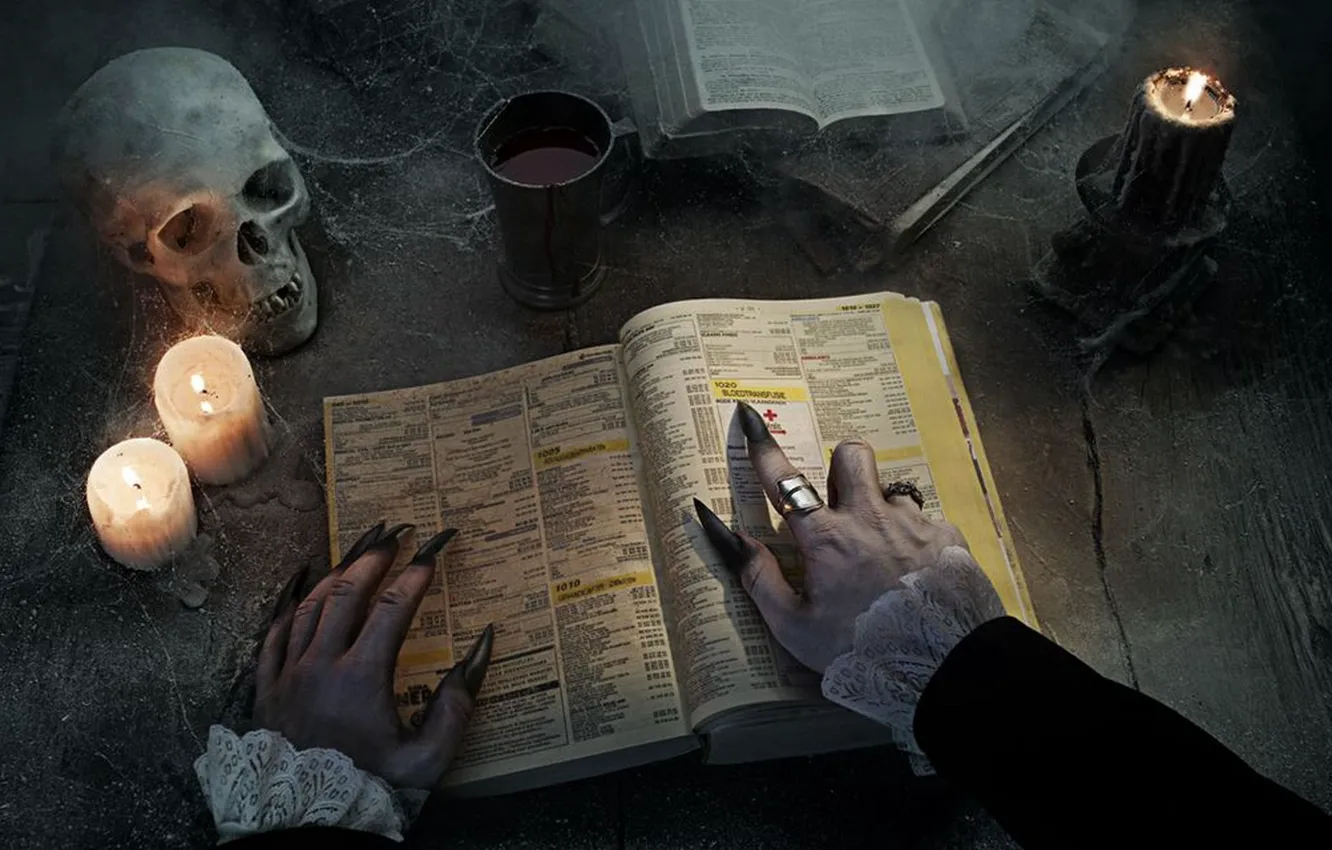 Фото обои ведьма, журнал, ногти