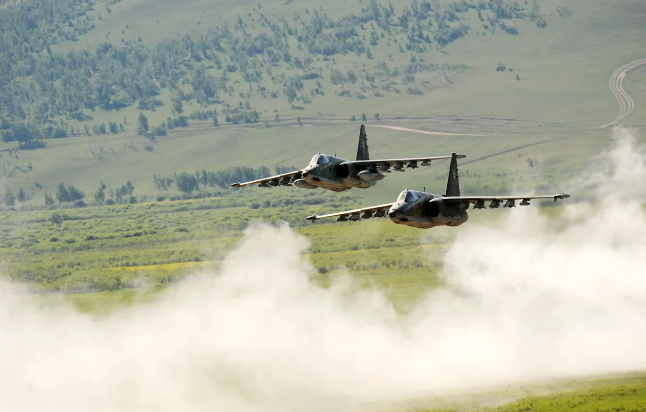 Фото обои Самолеты, Штурмовики, Грач, Су-25, ВВС России, полет парой