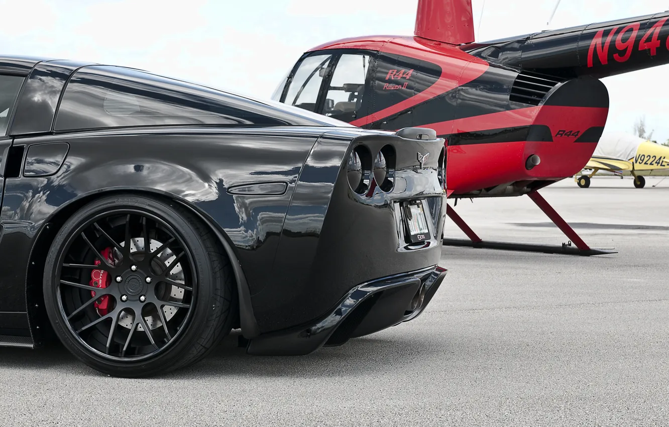 Фото обои чёрный, Z06, Corvette, Chevrolet, вертолёт, шевроле, black, корвет