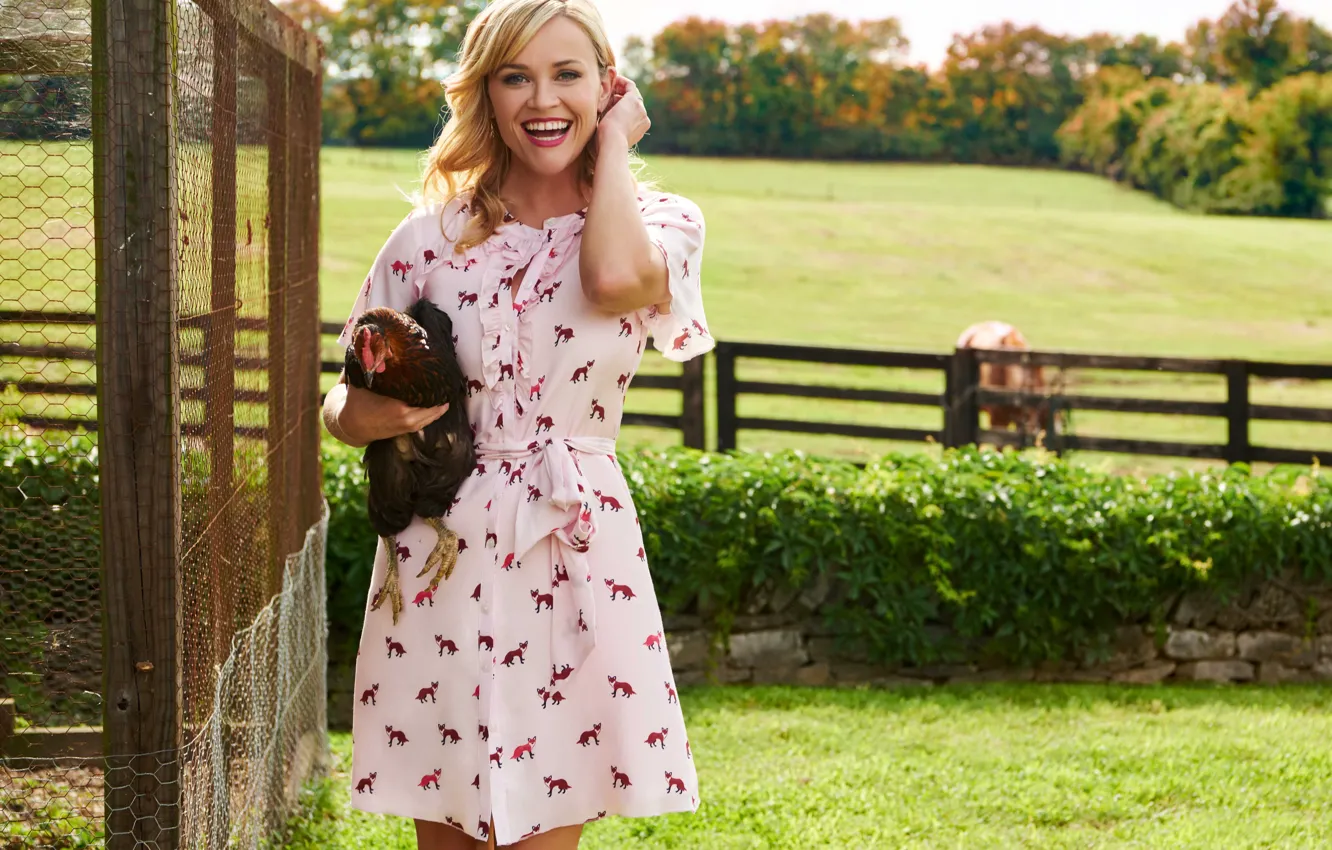 Фото обои природа, улыбка, курица, платье, актриса, блондинка, красивая, Reese Witherspoon