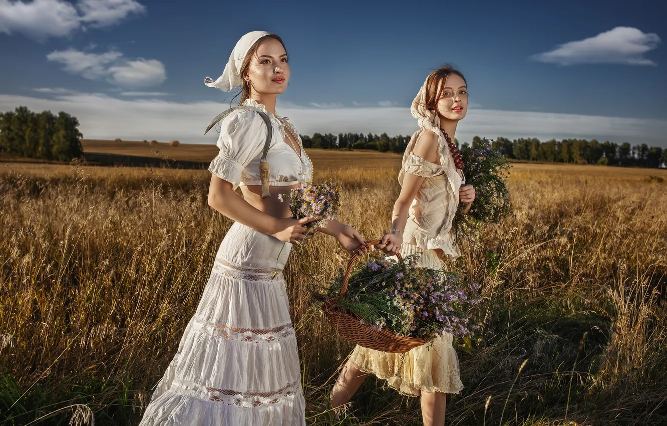 Фото обои summer, sky, field, girls, flowers